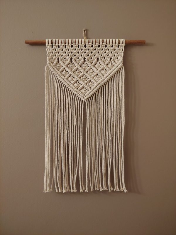 Macramé wall hanging - 100% cotton handmade ⋆ Needle & Claw